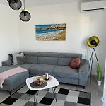Lucia Apartament Punat