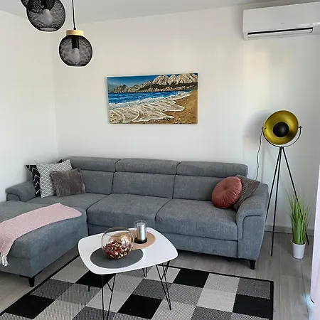 Lucia Apartment Punat