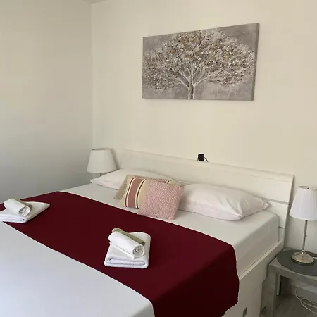 Apartment Lucia *